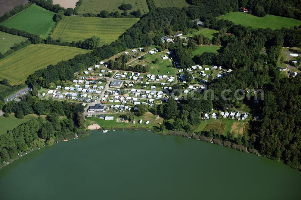 Aerial photograph Borgdorf-Seedorf - Camping with caravans and tents in Borgdorf-Seedorf in the state Schleswig-Holstein