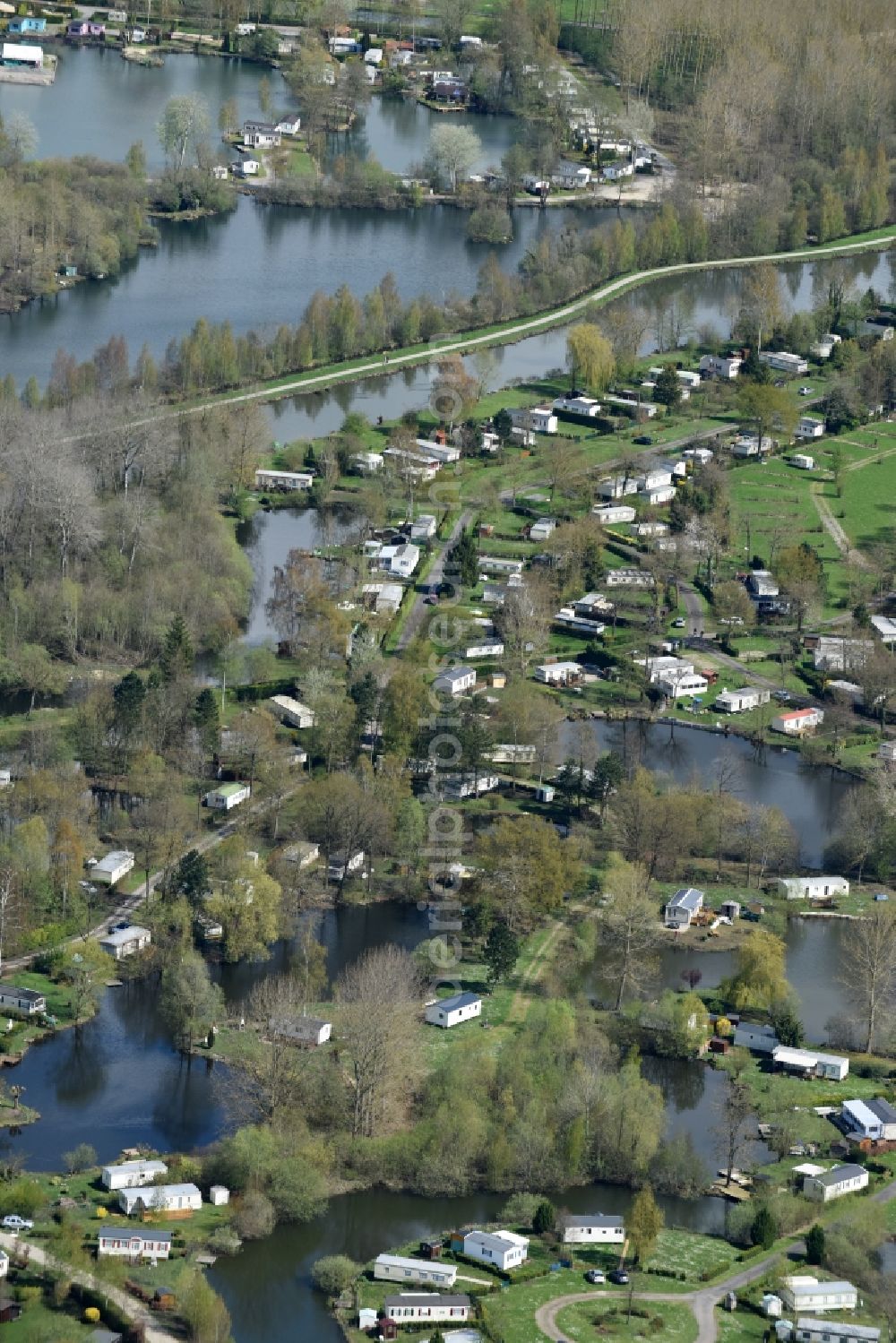 Le Hamel from the bird's eye view: Camping with caravans and tents in Le Hamel in Nord-Pas-de-Calais Picardy, France