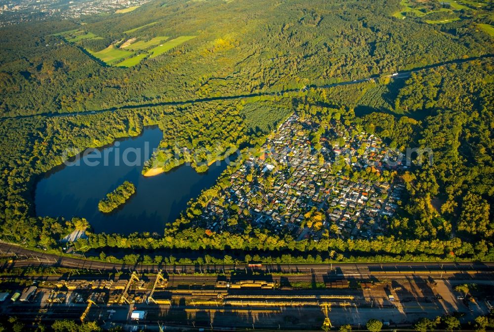 Mülheim an der Ruhr from the bird's eye view: Camping with caravans and tents in Muelheim an der Ruhr in the state North Rhine-Westphalia