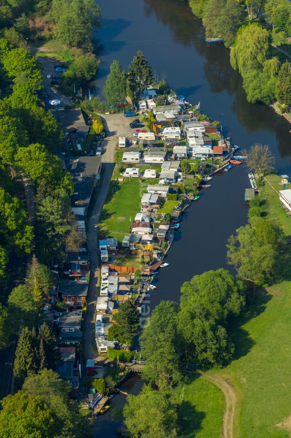 Witten from the bird's eye view: Camping with caravans and tents in the district Bommern on Ruhr river in Witten in the state North Rhine-Westphalia, Germany