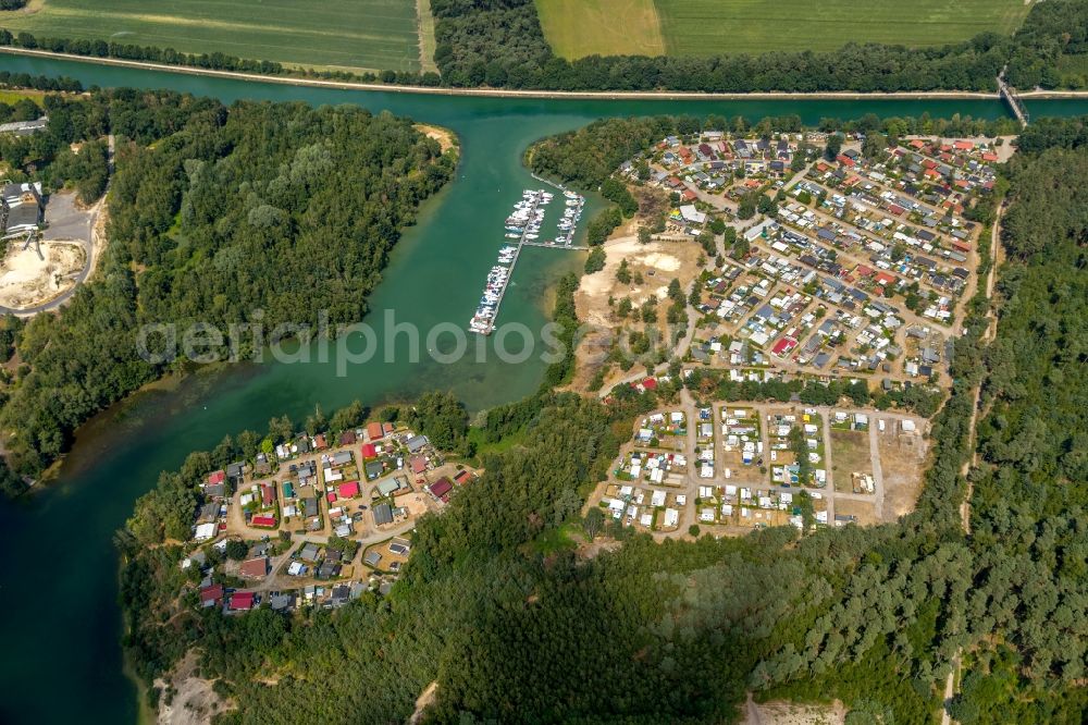 Aerial photograph Haltern am See - Camping with caravans and tents in the district Flaesheim in Haltern am See in the state North Rhine-Westphalia, Germany