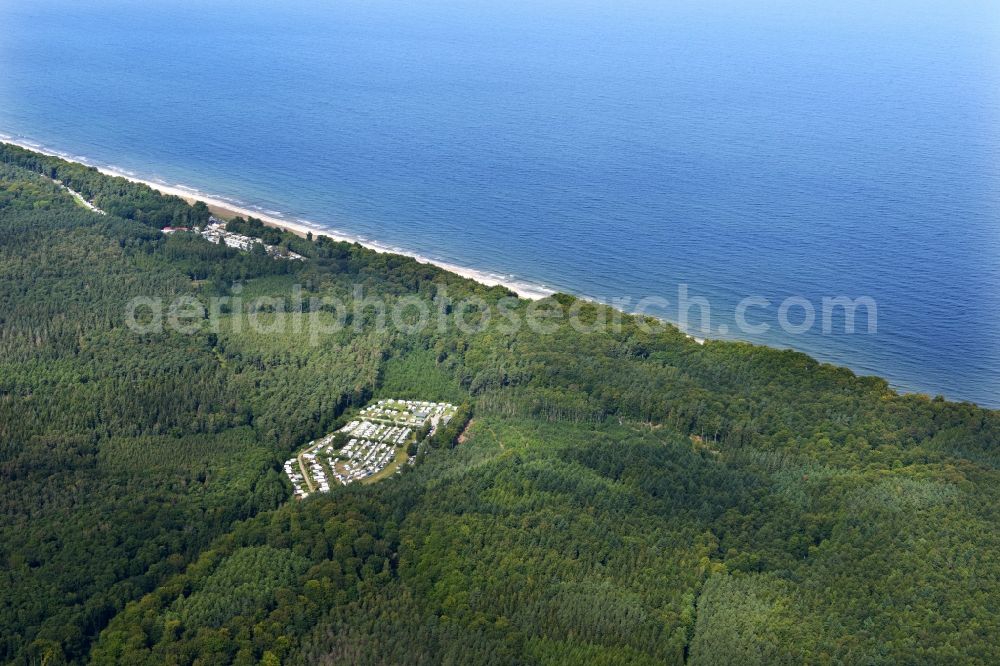 Ückeritz from above - Camping with caravans and tents in the district Koelpinsee in Ueckeritz in the state Mecklenburg - Western Pomerania