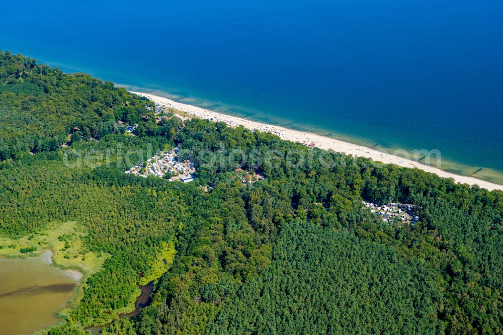 Ückeritz from above - Camping with caravans and tents in the district Koelpinsee in Ueckeritz in the state Mecklenburg - Western Pomerania