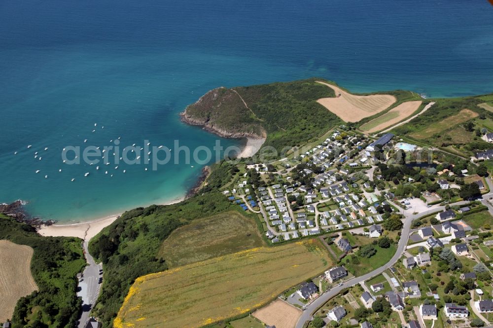 Aerial photograph Saint-Cast-le-Guildo - Camping with caravans and tents in Saint-Cast-le-Guildo in Brittany, France