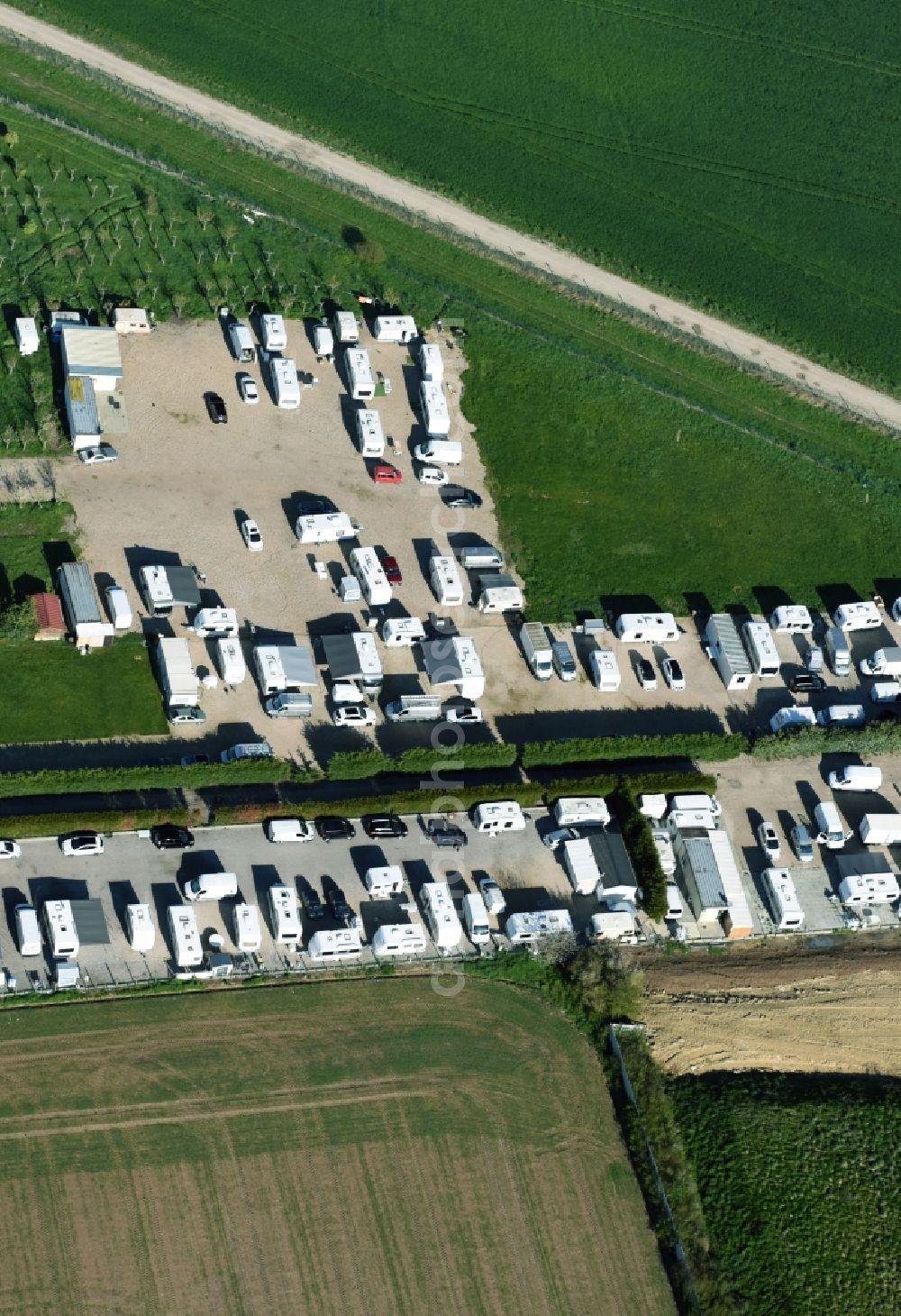 Aerial image Saint-Cyr-l'École - Camping with caravans and tents in Saint-Cyr-l'Ecole in Ile-de-France, France