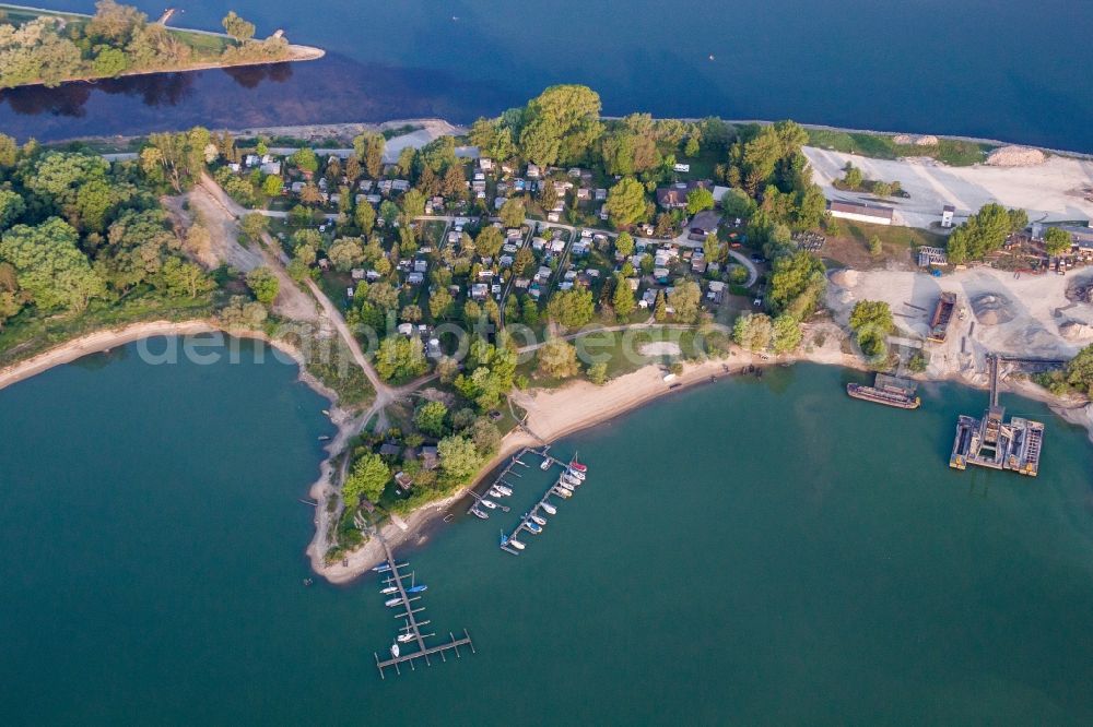 Aerial photograph Steinmauern - Camping with caravans and tents in Steinmauern in the state Baden-Wuerttemberg, Germany