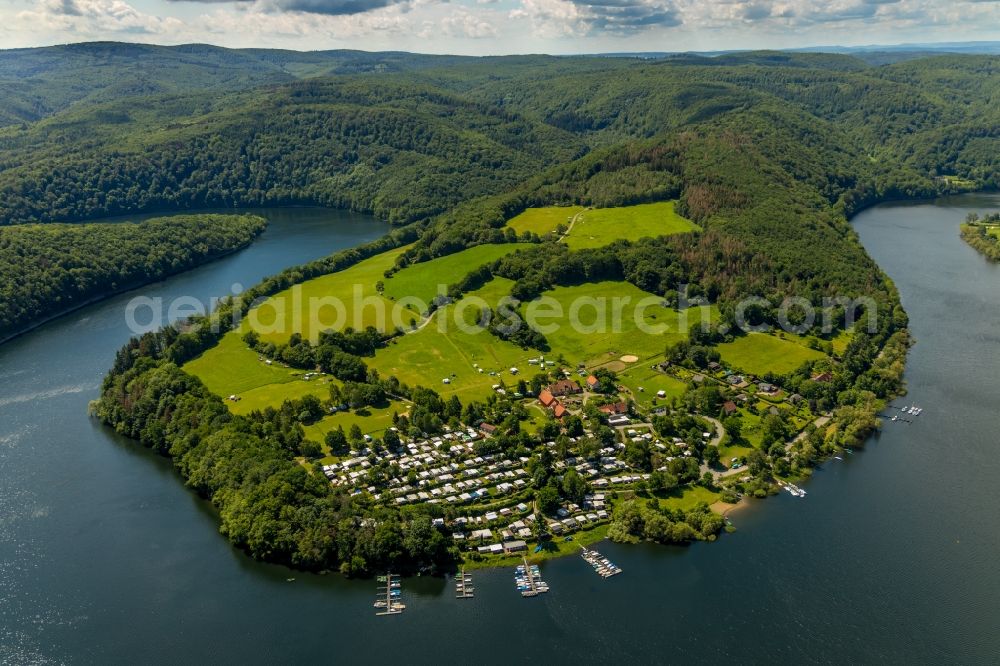 Vöhl from above - Camping with caravans and tents in the district Asel Sued in Voehl in the state Hesse, Germany