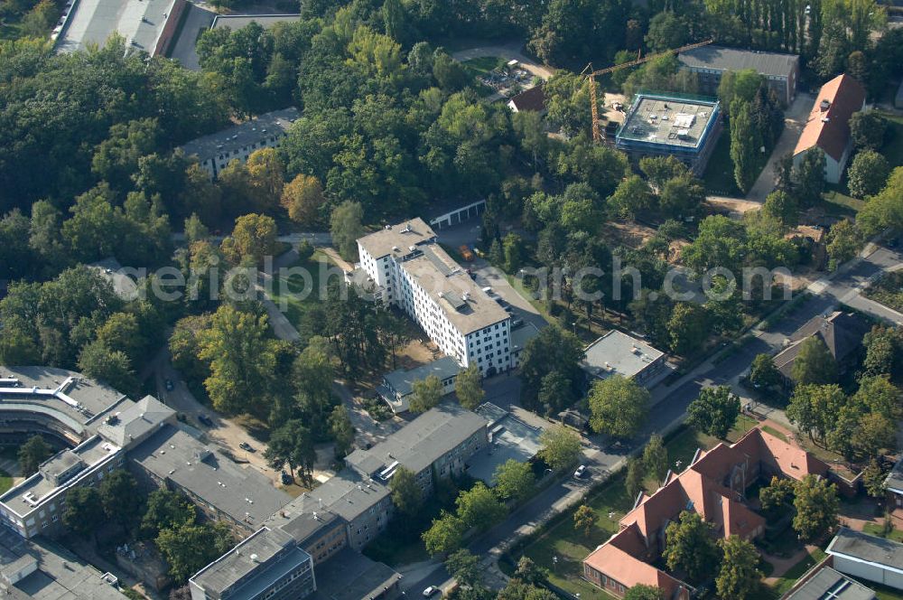 Aerial image Berlin - Blick auf Blick auf den Wissenschafts-, Gesundheits- und Biotechnologiepark des Campus Berlin-Buch.