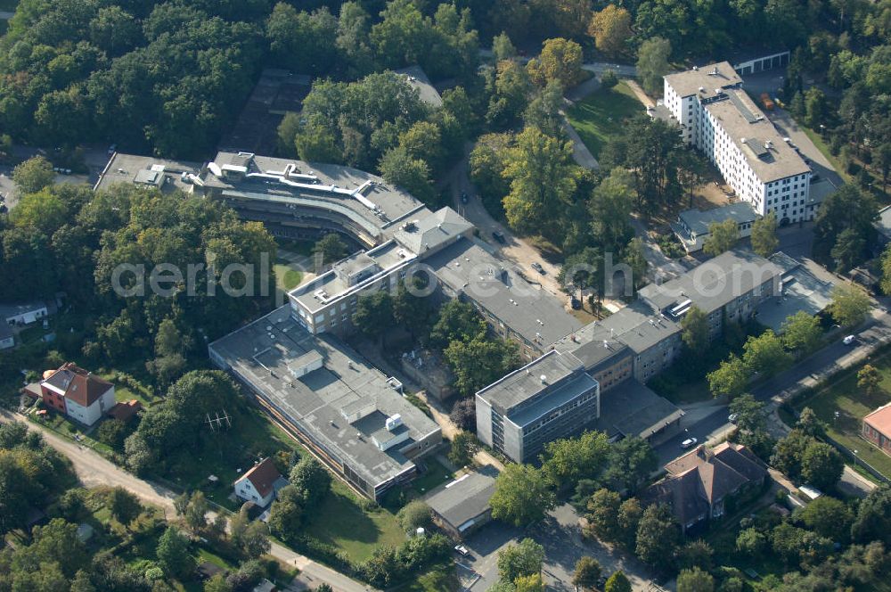 Aerial photograph Berlin - Blick auf Blick auf den Wissenschafts-, Gesundheits- und Biotechnologiepark des Campus Berlin-Buch.