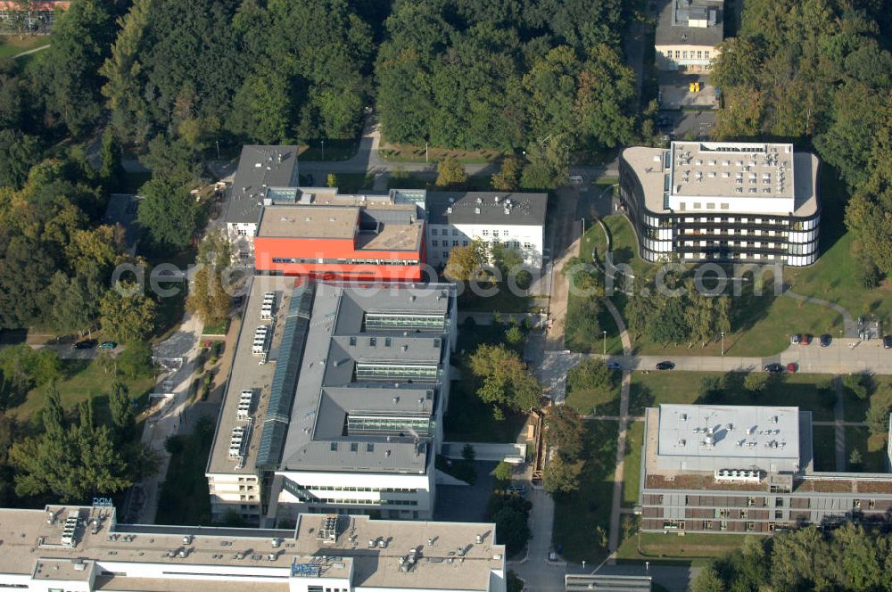 Berlin from above - Blick auf Blick auf den Wissenschafts-, Gesundheits- und Biotechnologiepark des Campus Berlin-Buch.