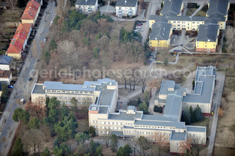 Berlin from above - Campus building of the University of Applied Sciences Katholische Hochschule fuer Sozialwesen Berlin in the district Karlshorst in Berlin, Germany