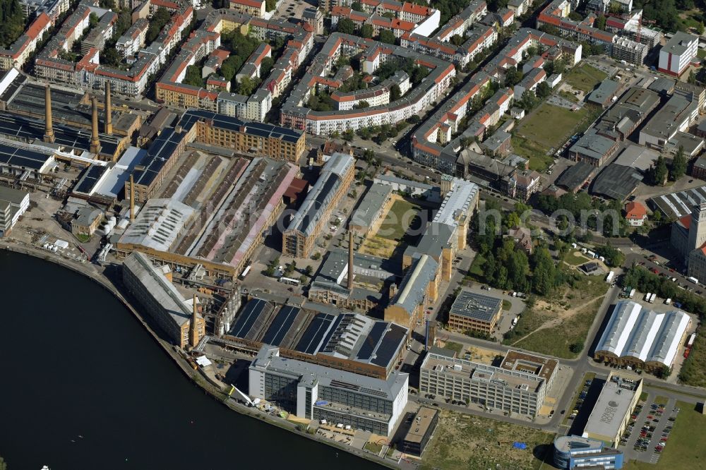 Aerial photograph Berlin - Campus building of the University of Applied Sciences Hochschule fuer Technik and Wirtschaft Berlin - Campus Wilhelminenhof in the district Schoeneweide in Berlin, Germany