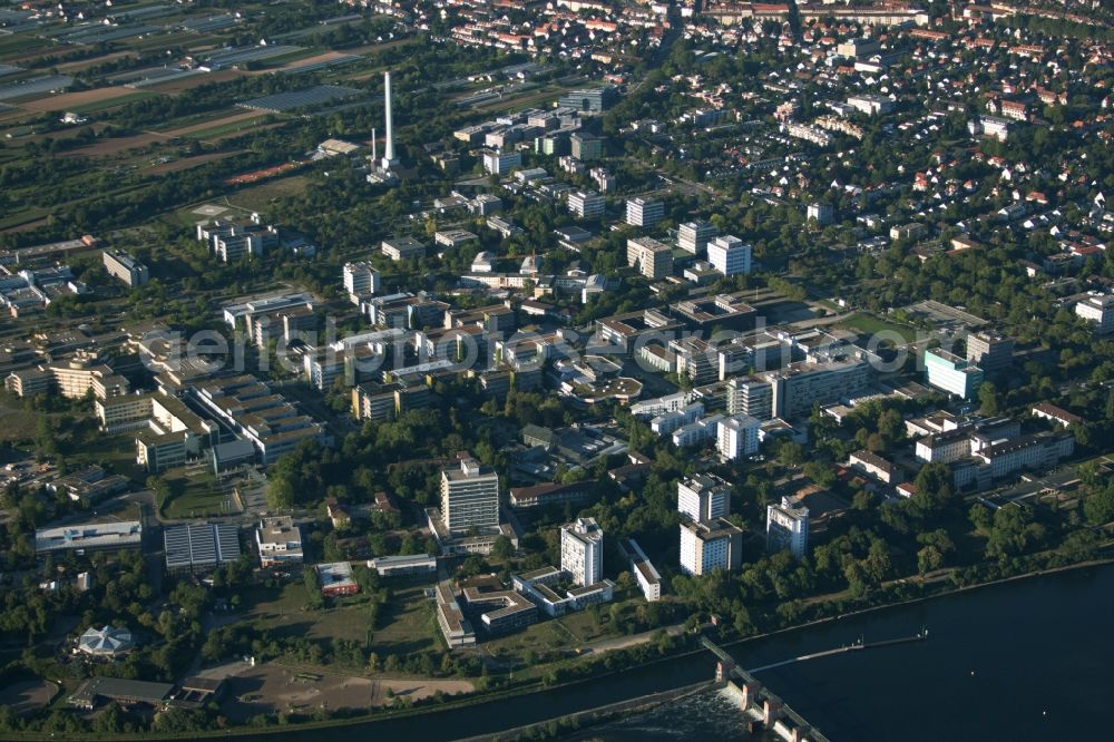 Aerial photograph Heidelberg - Campus buildings of the university Heidelberg in the Neuenheimer Feld in Heidelberg in the state Baden-Wuerttemberg