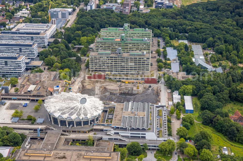 Aerial photograph Bochum - Campus building of the Ruhr-university on street Universitaetsstrasse in Bochum at Ruhrgebiet in the state North Rhine-Westphalia