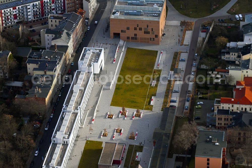 Halle (Saale) from above - Campus building of the university Martin-Luther-Universitaet Halle-Wittenberg in of Emil-Abofhalden-Strasse in Halle (Saale) in the state Saxony-Anhalt, Germany