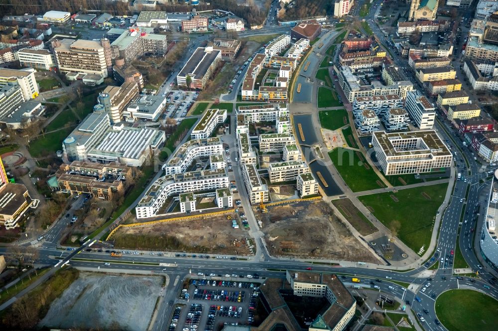 Aerial image Essen - Campus building at the University of Duisburg-Essen in Essen in North Rhine-Westphalia. The main construction area for the new media center of Funke Mediengruppe in the university district green center essen