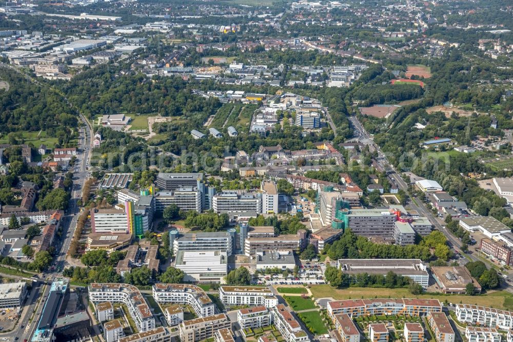 Aerial photograph Essen - Campus building of the University of Duisburg-Essen with visible restoration work in Essen in the state North Rhine-Westphalia, Germany