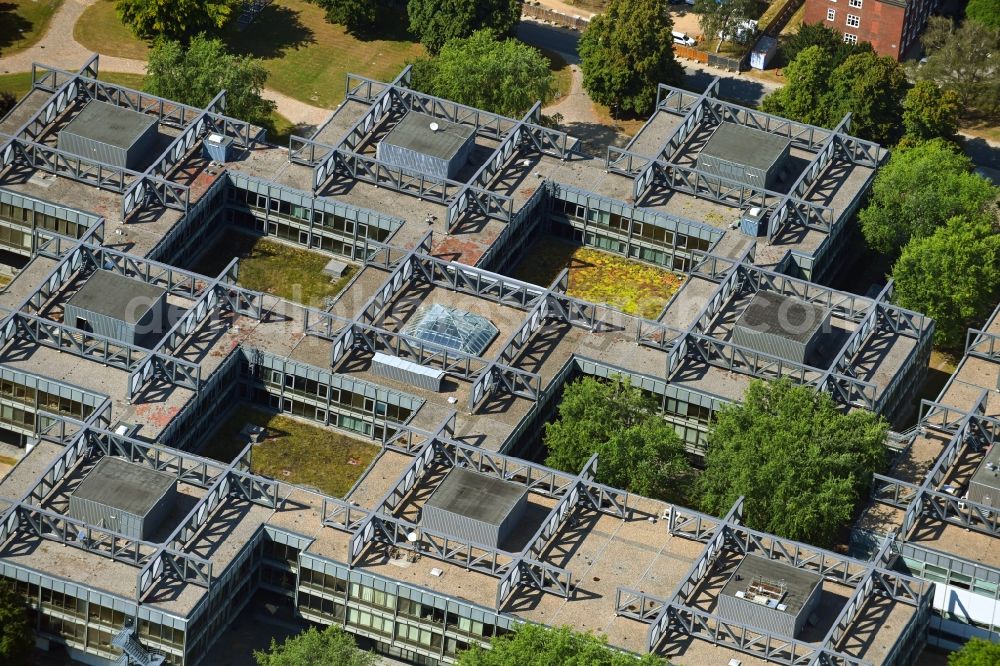 Aerial image Hamburg - Campus building of the university of Helmut-Schmidt-University of Bundeswehr on Holstenhofweg in Hamburg, Germany