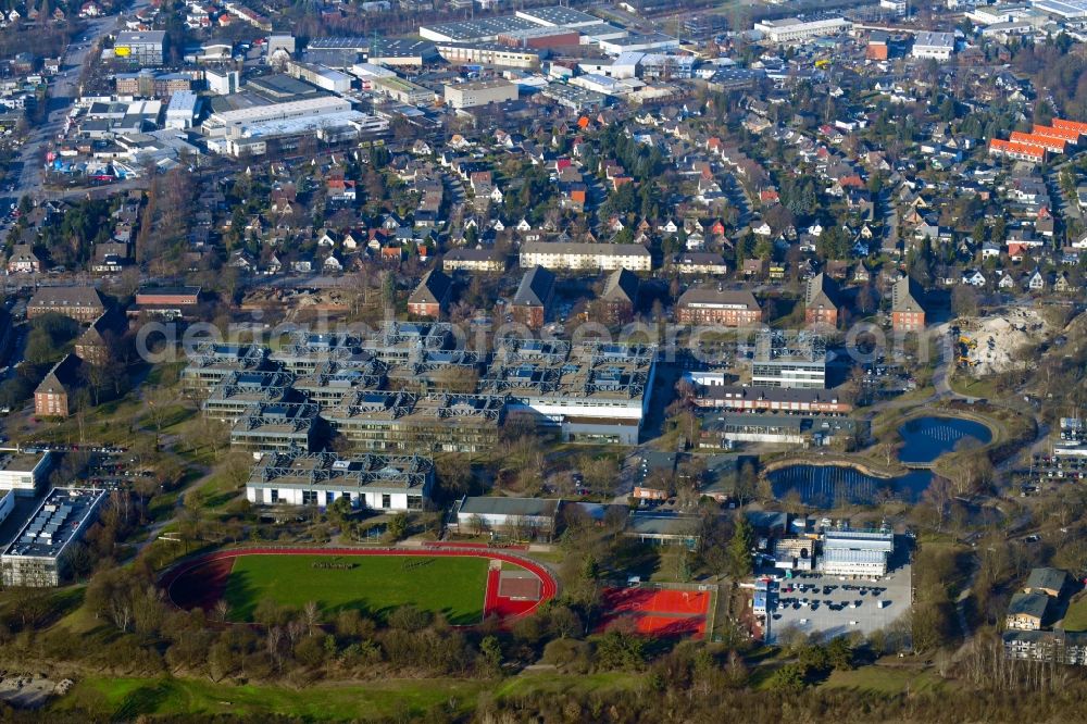 Hamburg from above - Campus building of the university of Helmut-Schmidt-Universitaet/Universitaet of Bundeswehr Honburg on Holstenhofweg in Hamburg, Germany