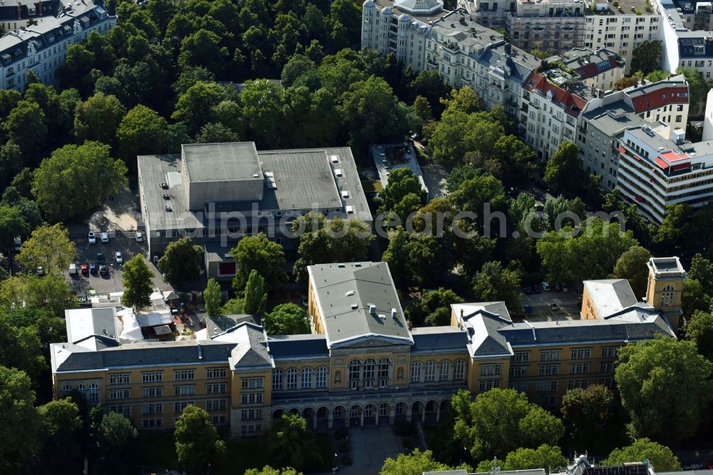 Aerial photograph Berlin - Campus building of the university of Kuenste (Fakultaet Musik) and das Gebaeude of Berliner Festspiele on Bandesallee in Berlin, Germany