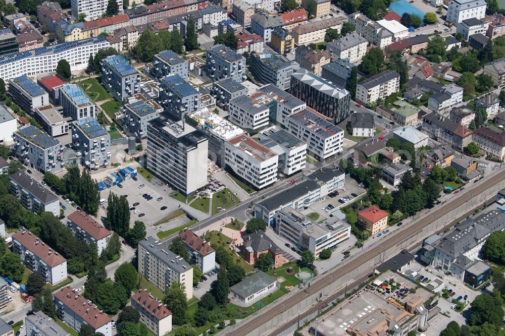 Aerial photograph Salzburg - Campus building of the university Paracelsus Medizinische Privatuniversitaet in Salzburg in Oesterreich