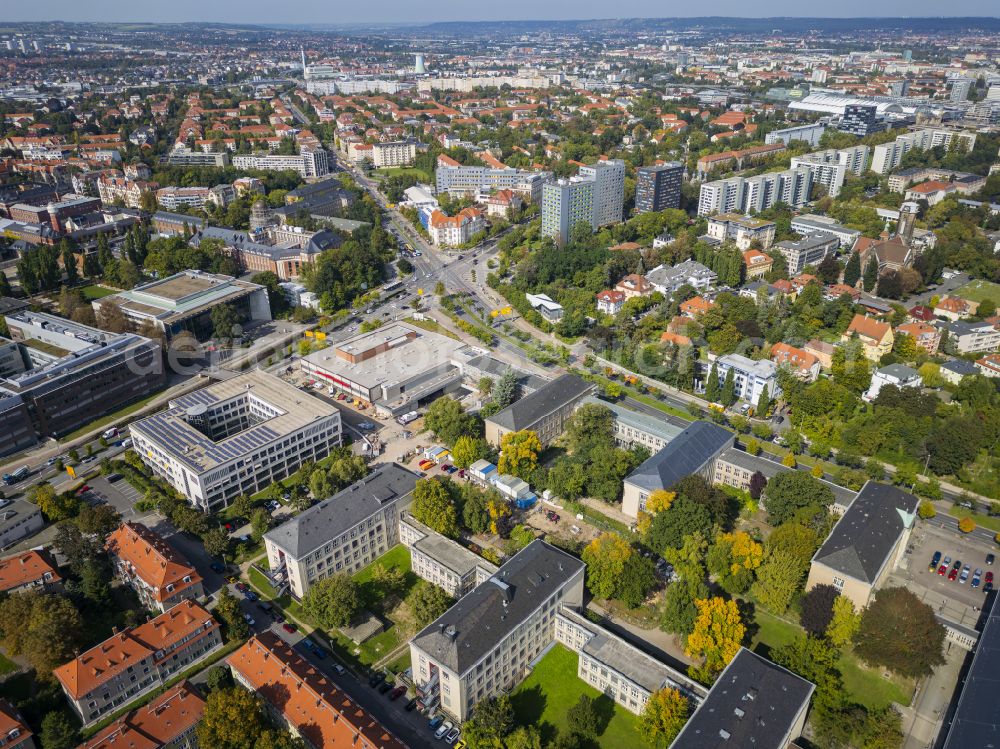 Dresden from above - Campus building of the university TU Technische Universitaet on street Zellescher Weg in the district Raecknitz in Dresden in the state Saxony, Germany