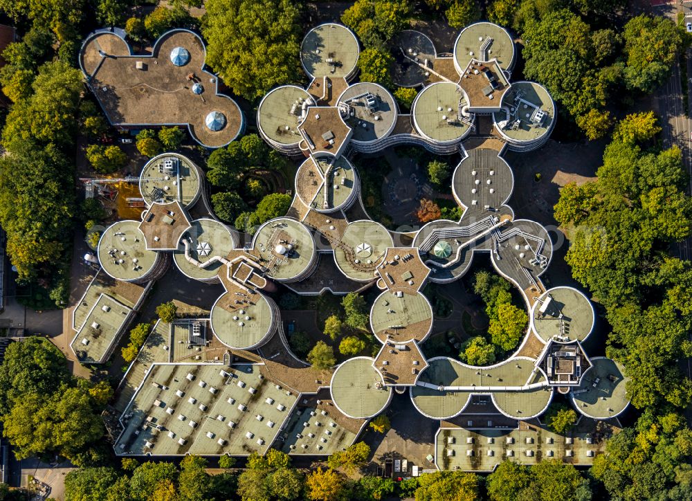 Aerial image Duisburg - Campus building of the university Universitaet Essen-Duisburg on street Lotharstrasse in the district Neudorf-Nord in Duisburg at Ruhrgebiet in the state North Rhine-Westphalia, Germany