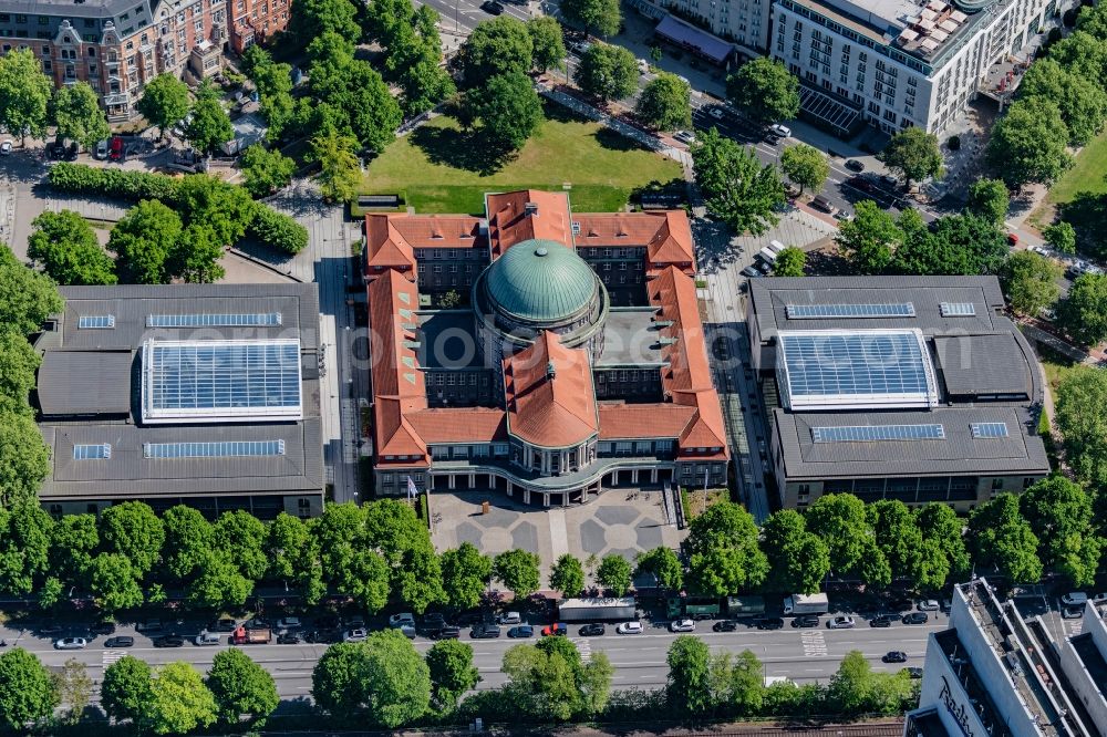 Hamburg from the bird's eye view: Campus building of the university of Universitaet Hamburg on Edmund-Siemers-Allee in the district Rotherbaum in Hamburg, Germany