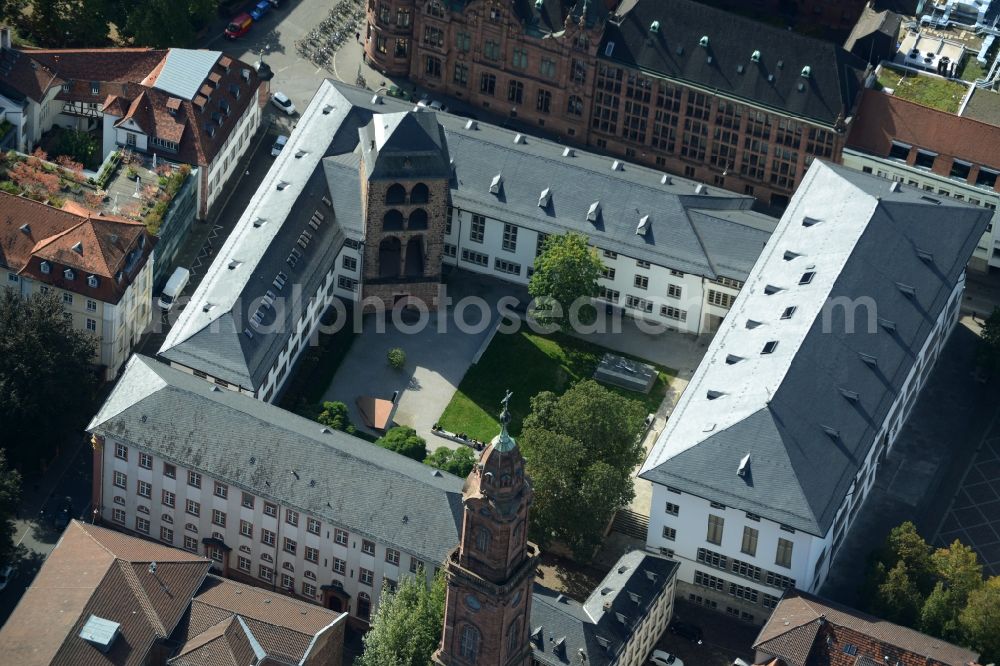 Heidelberg from the bird's eye view: Campus building of the university Neue Universitaet on Universitaetsplatz in Heidelberg in the state Baden-Wuerttemberg