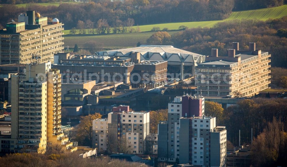 Bochum from the bird's eye view: Campus building of the Ruhr-University in the Souteast of Bochum in the state of North Rhine-Westphalia. The compound is located adjacent to the residential estate Hustadt