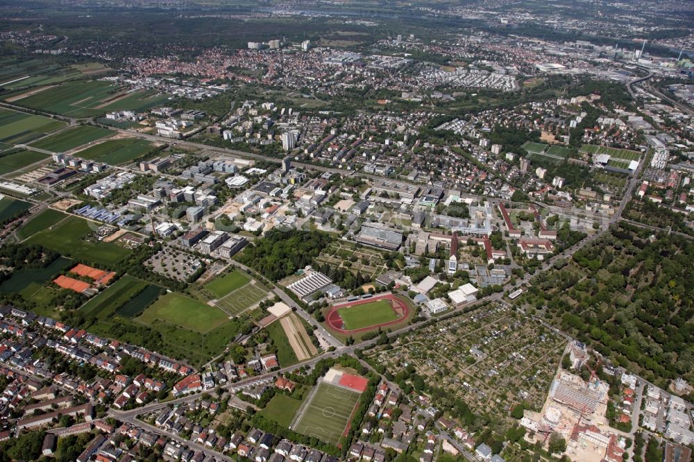 Aerial image Mainz - Campus grounds of the University Johannes Gutenberg in Mainz in the state Rhineland-Palatinate