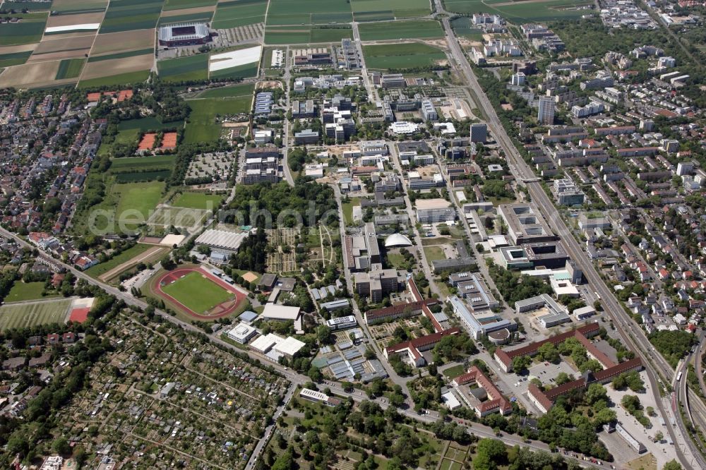 Mainz from above - Campus grounds of the University Johannes Gutenberg above Albert Schweitzer Strasse in Mainz in the state Rhineland-Palatinate