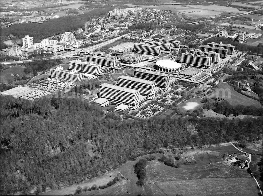 Bochum from the bird's eye view: Campus area of the Ruhr university in Bochum in the federal state North Rhine-Westphalia