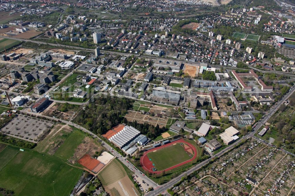 Aerial image Mainz - Campus grounds of the University Johannes Gutenberg in Mainz in the state Rhineland-Palatinate