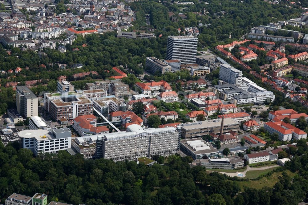 Aerial image Mainz - Campus grounds of the University Johannes Gutenberg in Mainz in the state Rhineland-Palatinate