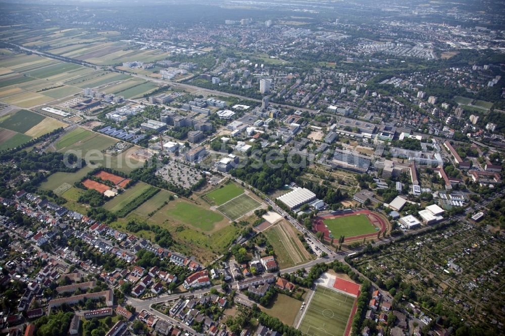 Aerial image Mainz - Campus grounds of the University Johannes Gutenberg in Mainz in the state Rhineland-Palatinate