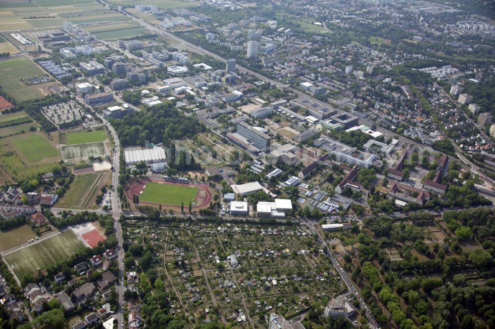 Aerial photograph Mainz - Campus grounds of the University Johannes Gutenberg in Mainz in the state Rhineland-Palatinate