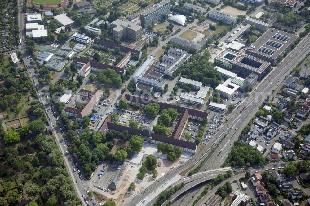 Mainz from above - Campus grounds of the University Johannes Gutenberg in Mainz in the state Rhineland-Palatinate