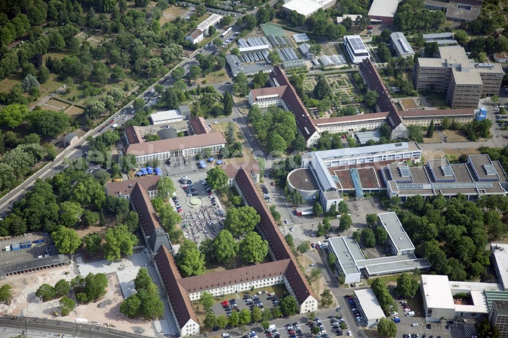 Aerial image Mainz - Campus grounds of the University Johannes Gutenberg in Mainz in the state Rhineland-Palatinate