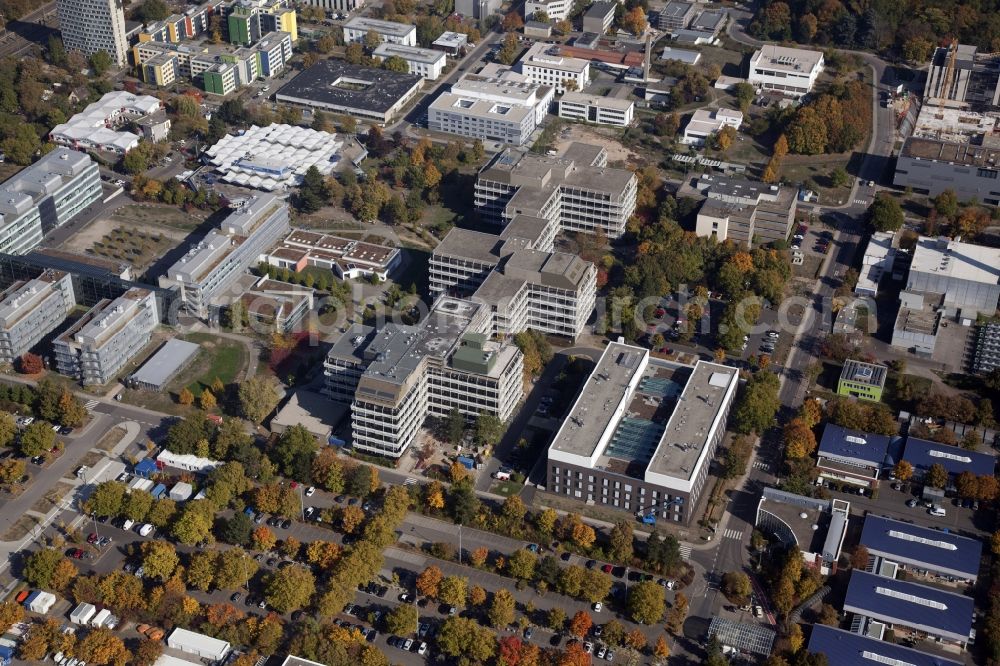 Mainz from the bird's eye view: Campus grounds of the University Johannes Gutenberg in Mainz in the state Rhineland-Palatinate