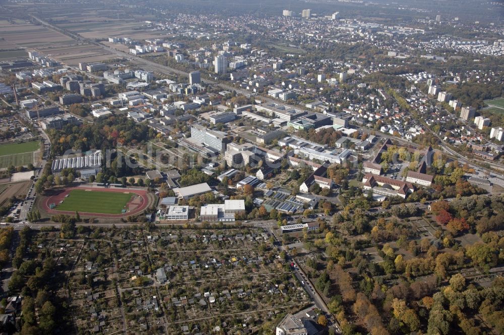 Mainz from above - Campus grounds of the University Johannes Gutenberg in Mainz in the state Rhineland-Palatinate