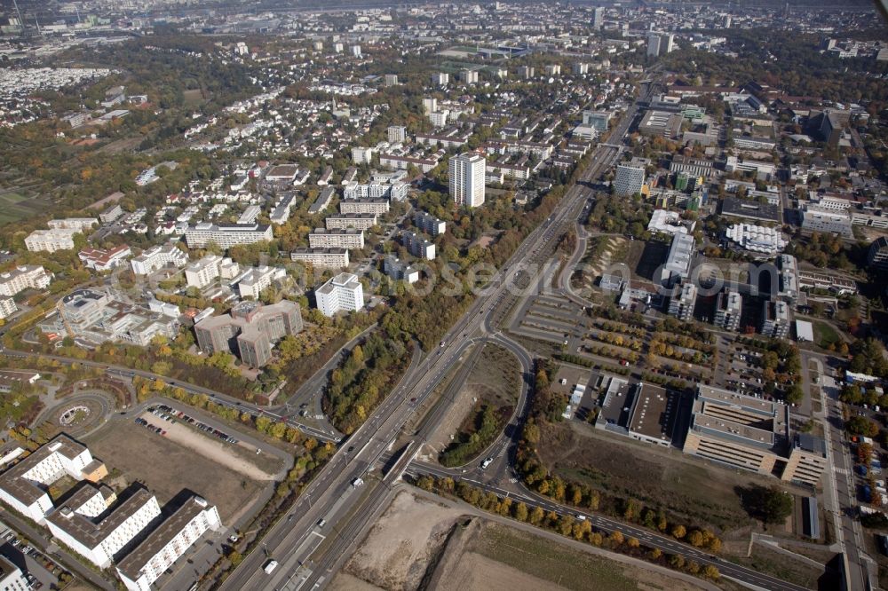 Mainz from the bird's eye view: Campus grounds of the University Johannes Gutenberg in Mainz in the state Rhineland-Palatinate