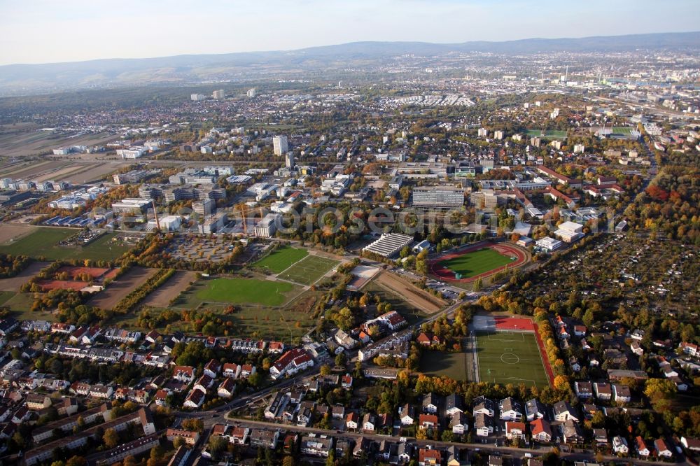 Mainz from above - Campus grounds of the University Johannes Gutenberg in Mainz in the state Rhineland-Palatinate