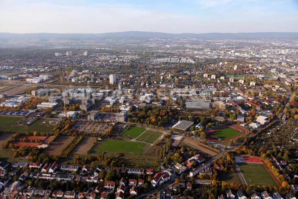 Aerial photograph Mainz - Campus grounds of the University Johannes Gutenberg in Mainz in the state Rhineland-Palatinate