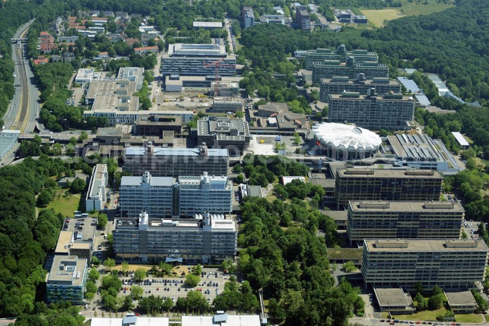 Aerial photograph Bochum - Campus grounds of the University Ruhr-Universitaet in Bochum in the state North Rhine-Westphalia