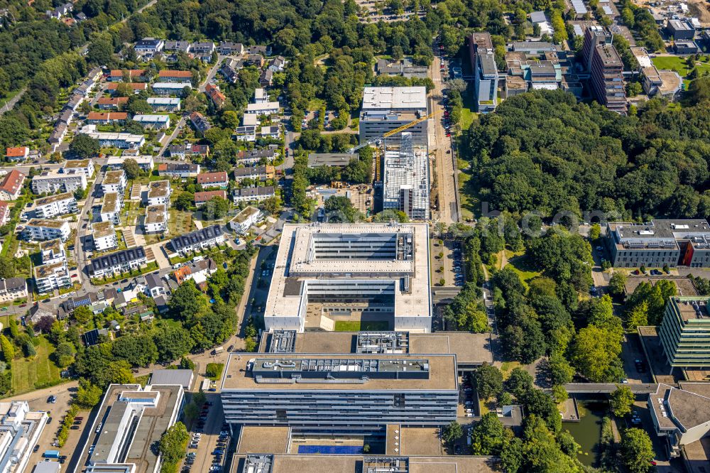 Aerial image Bochum - Campus grounds of the university Ruhr-Universitaet Bochum RUB in the district Querenburg in Bochum at Ruhrgebiet in the state North Rhine-Westphalia, Germany