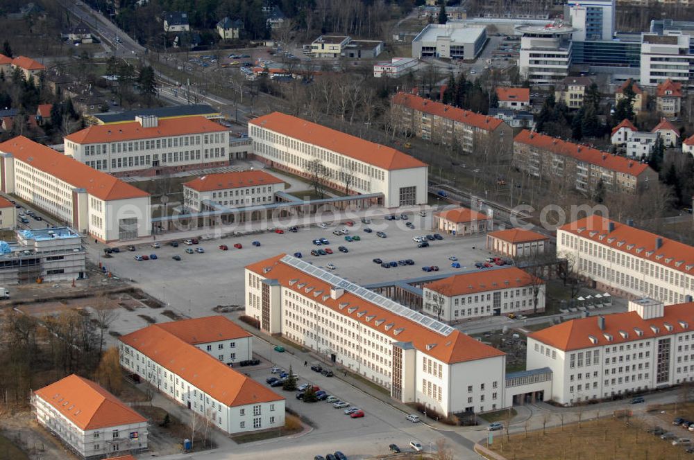 Halle an der Saale from the bird's eye view: Der Naturwissenschaftliche Campus Heide-Süd der Martin-Luther-Universität Halle-Wittenberg in Sachsen-Anhalt. The scientific campus Heide-Sued of the Martin-Luther-University Halle-Wittenberg in Saxony-Anhalt.