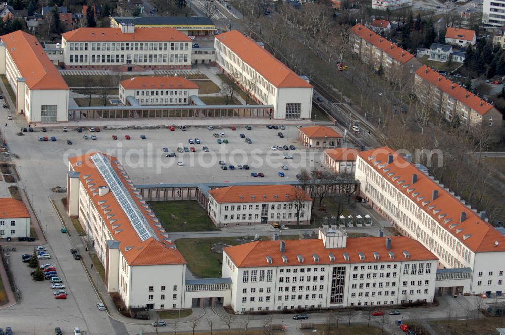 Aerial image Halle an der Saale - Der Naturwissenschaftliche Campus Heide-Süd der Martin-Luther-Universität Halle-Wittenberg in Sachsen-Anhalt. The scientific campus Heide-Sued of the Martin-Luther-University Halle-Wittenberg in Saxony-Anhalt.