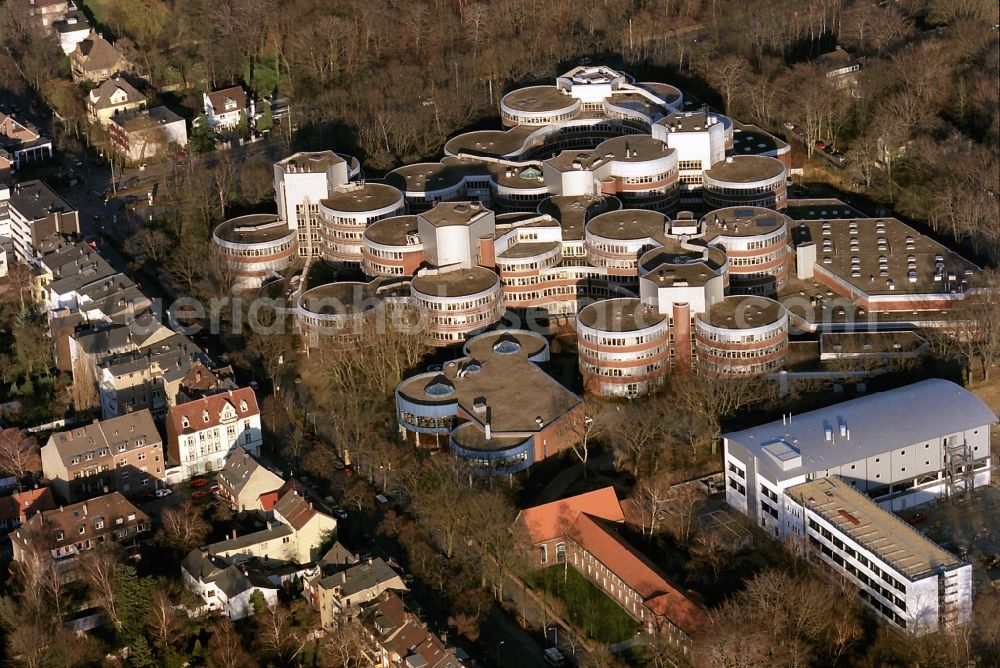 Aerial image Duisburg - View of the campus of the University of Duisburg-Essen, called biscuit tins. In 2003 the University was founded through the merger of the Gerhard-Mercator-University Duisburg and the University of Essen