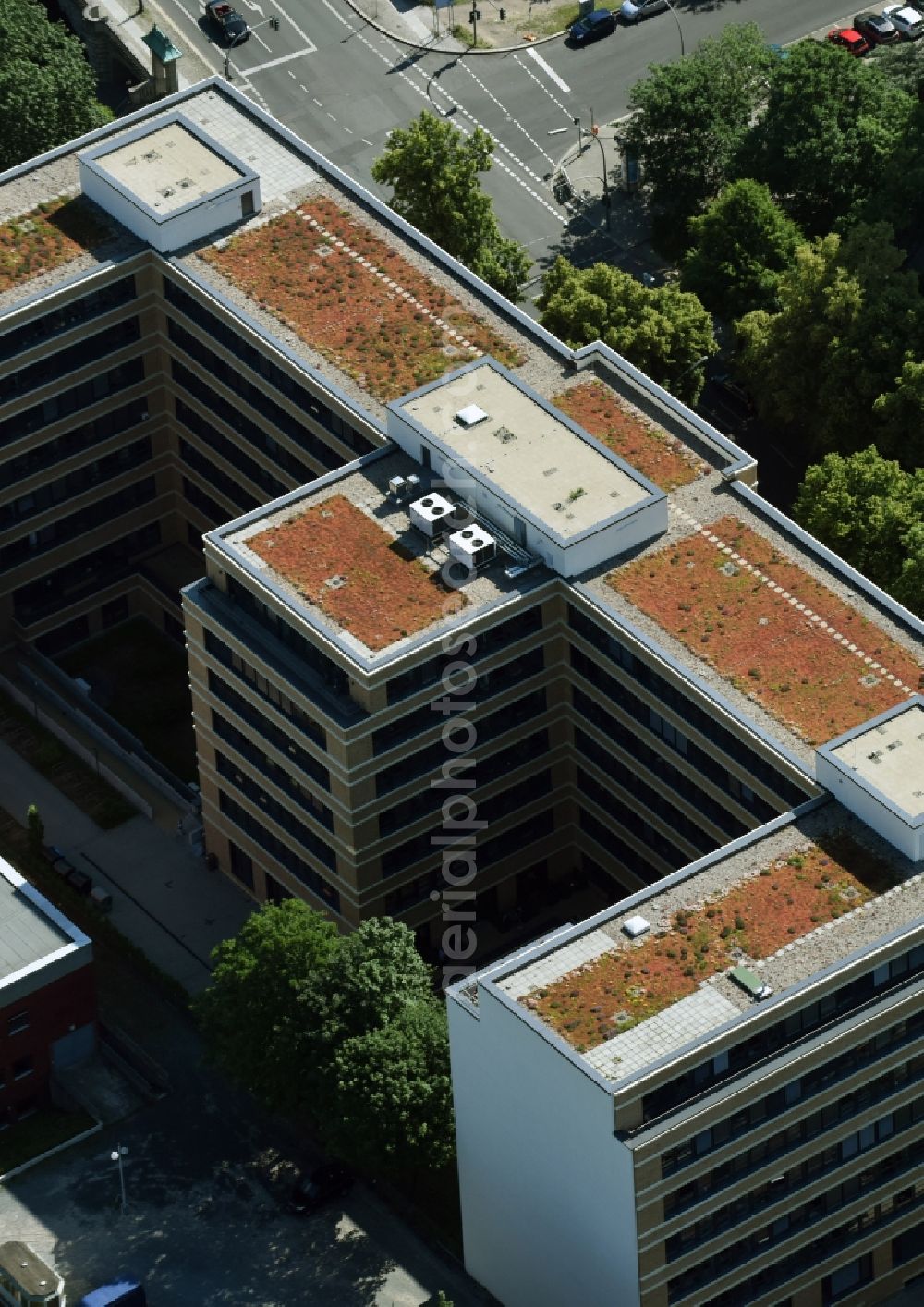 Berlin from the bird's eye view: Campus University- area TU Berlin - MAR Gebaeude Marchstrasse in Berlin